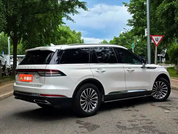 Lincoln Aviator 2023