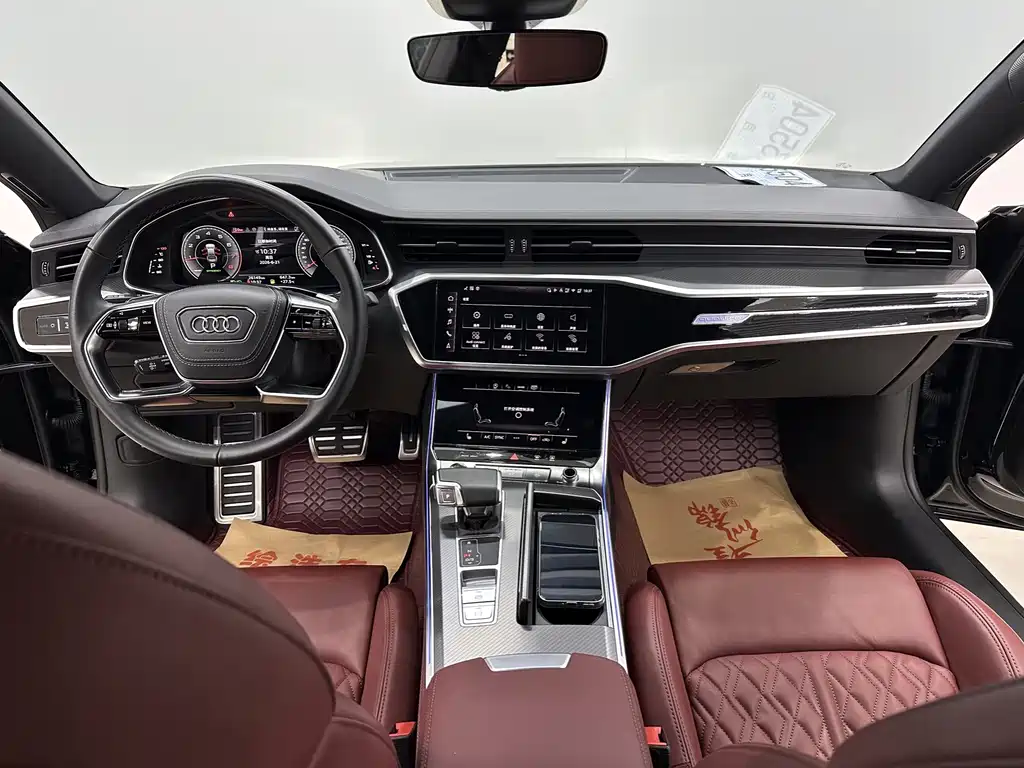 Audi A7L 2025 — фото 10