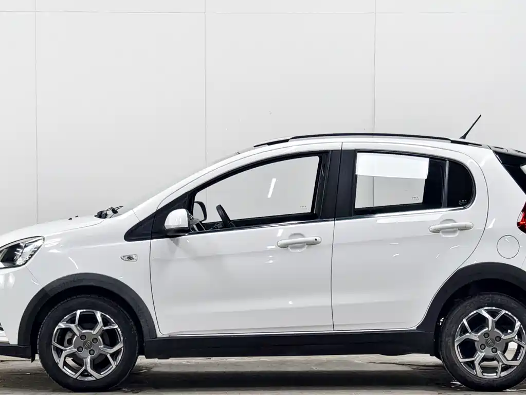 Geely Vision X1 2018