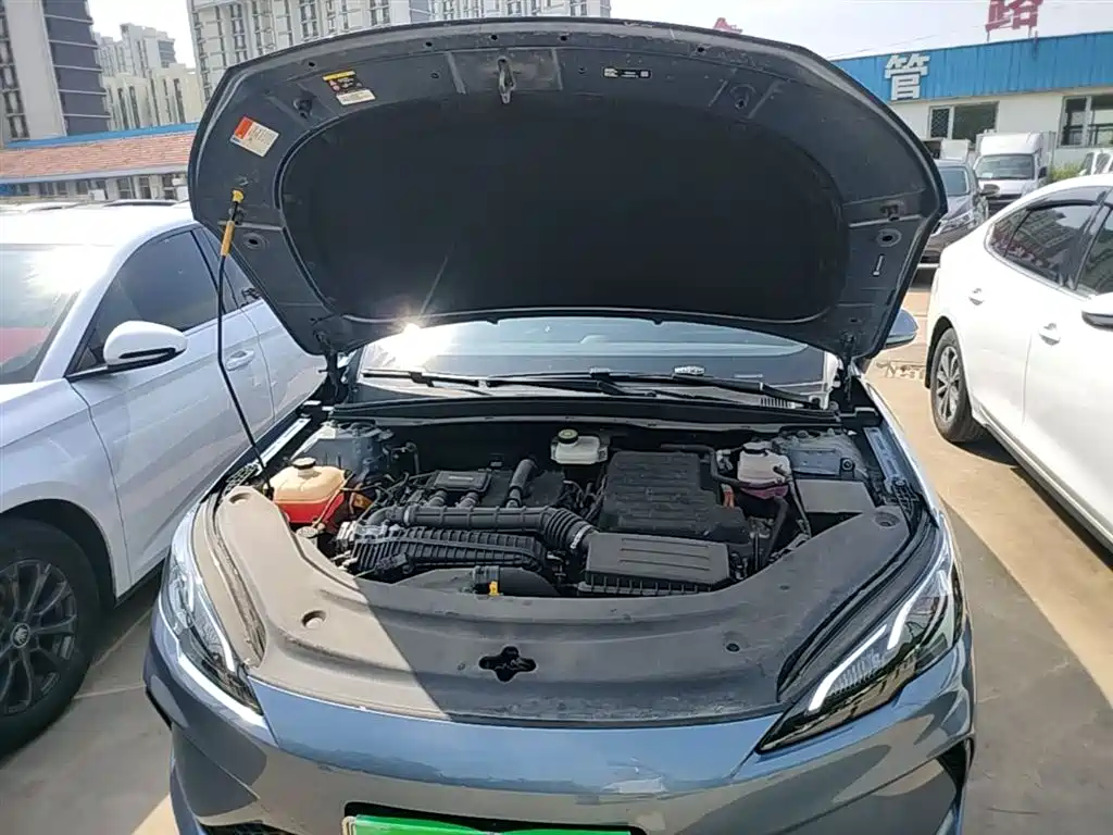 BYD Seal 05 DM-i 2025 — фото 20
