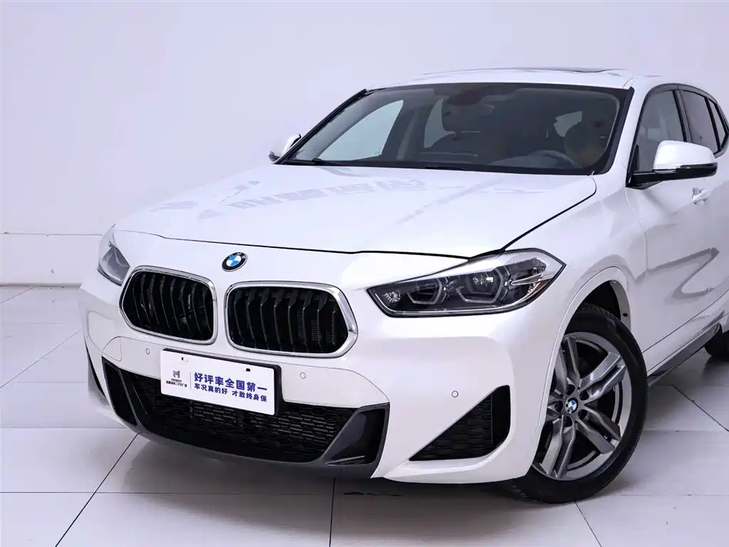 BMW X2 2022 — фото 3
