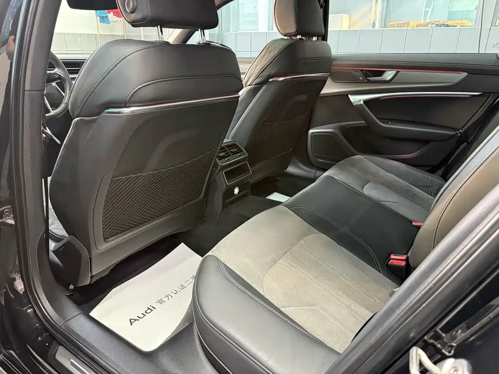 Audi A6L 2021