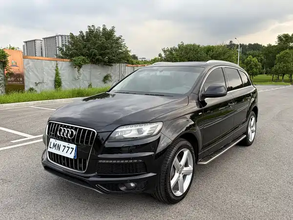 Audi Q7 2014