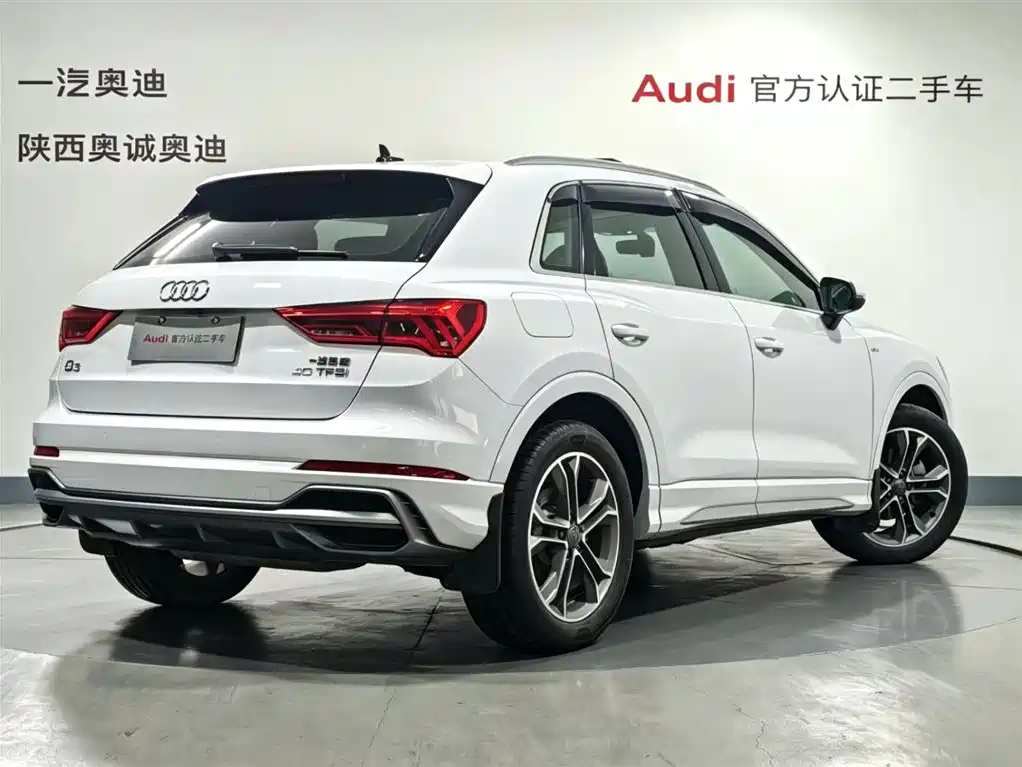 Audi Q3 2020 — фото 4
