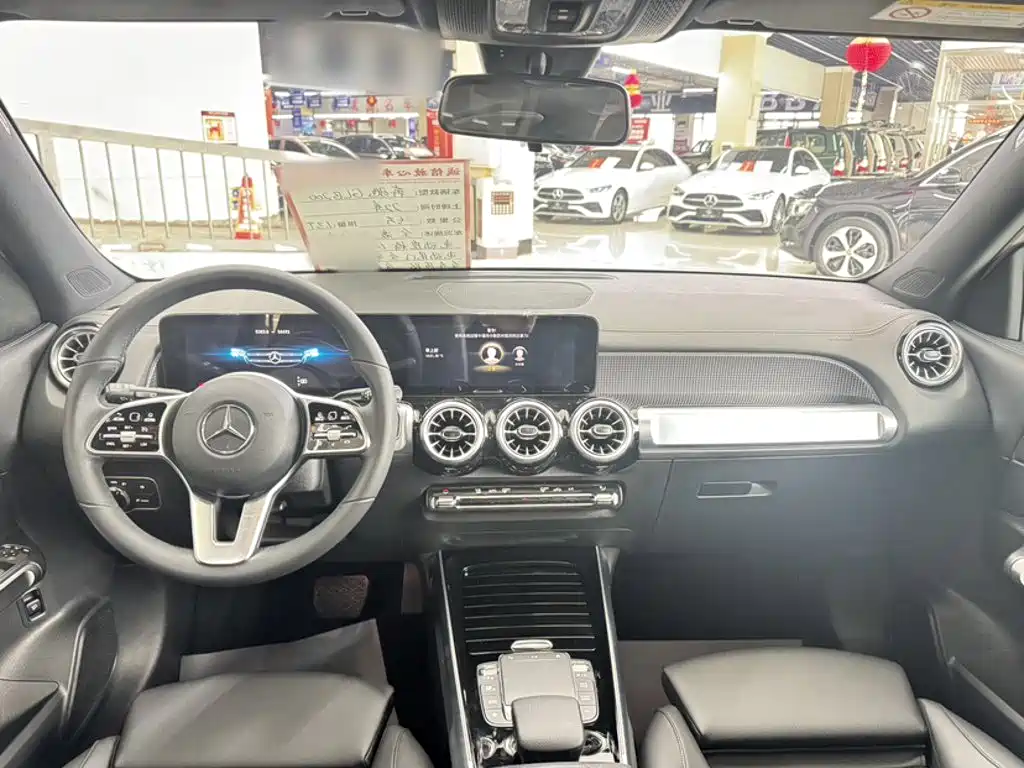 Mercedes-Benz GLB 2022 — фото 10