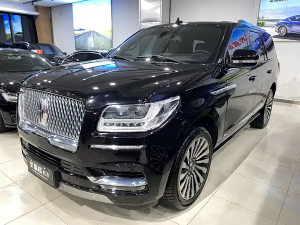 Lincoln Navigator 2020