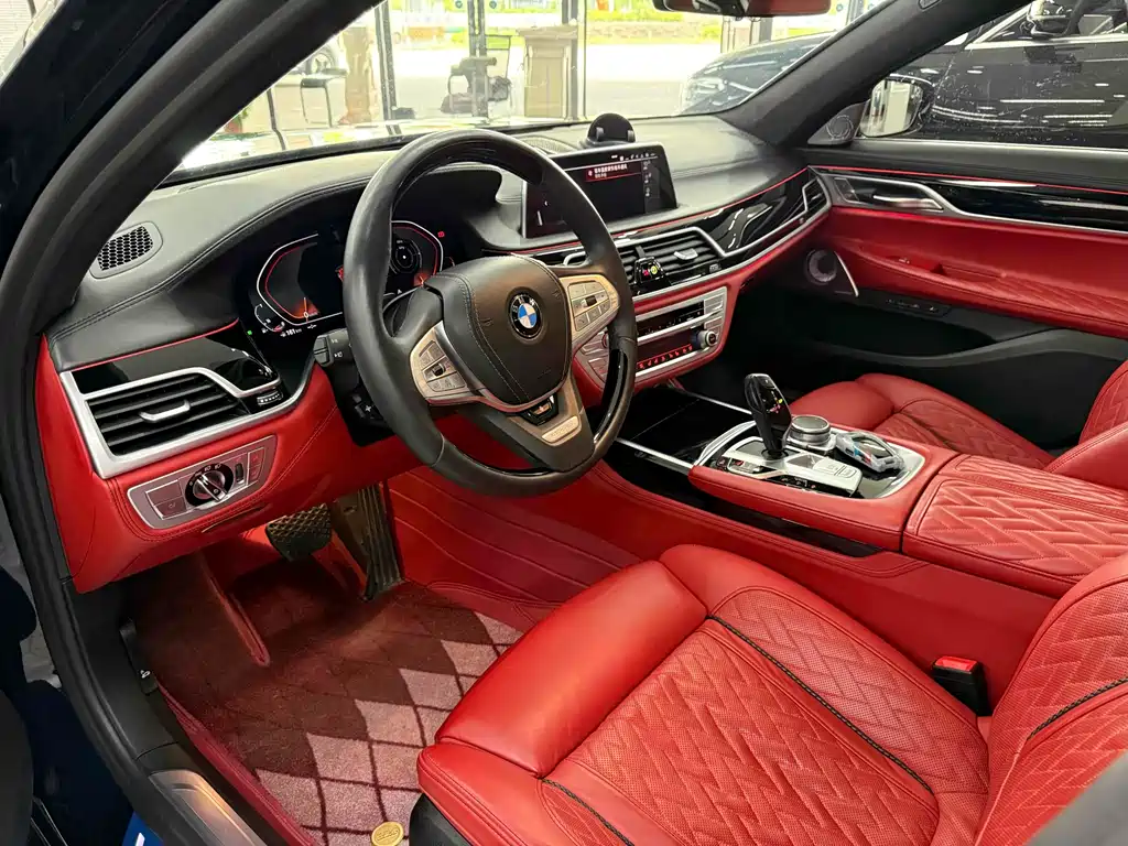 BMW 7 Series 2020 — фото 13