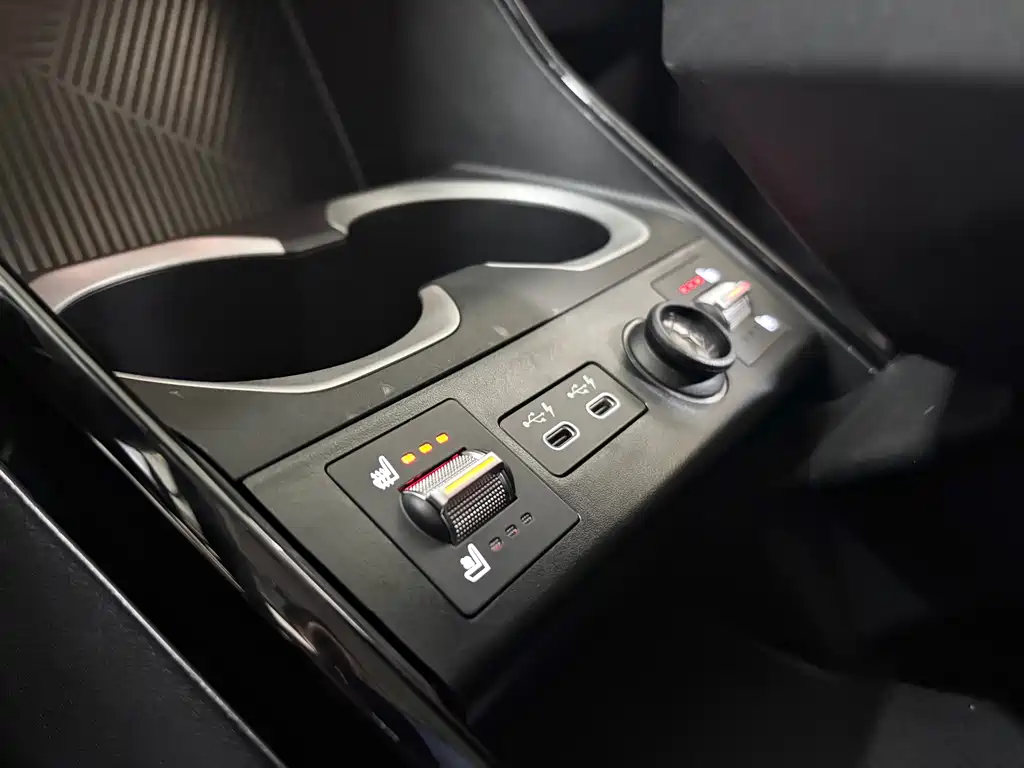 BMW X1 2024 — фото 19