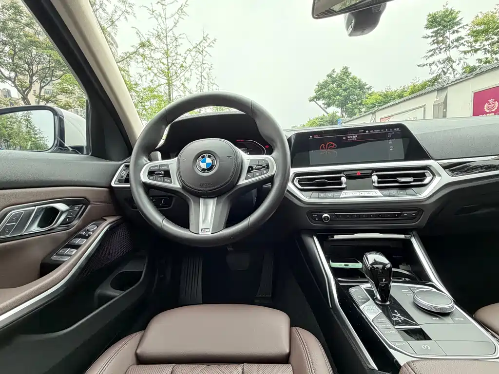 BMW 3 Series 2022 — фото 14