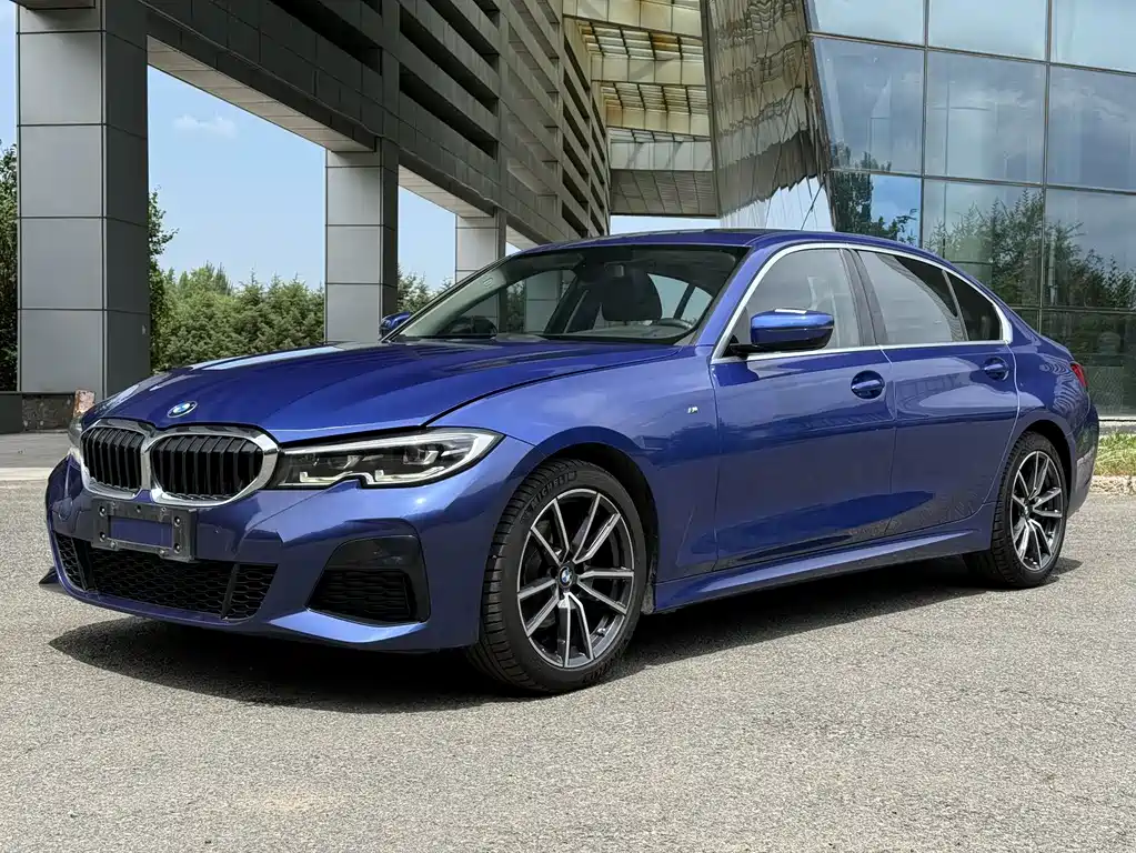 BMW 3 Series 2022