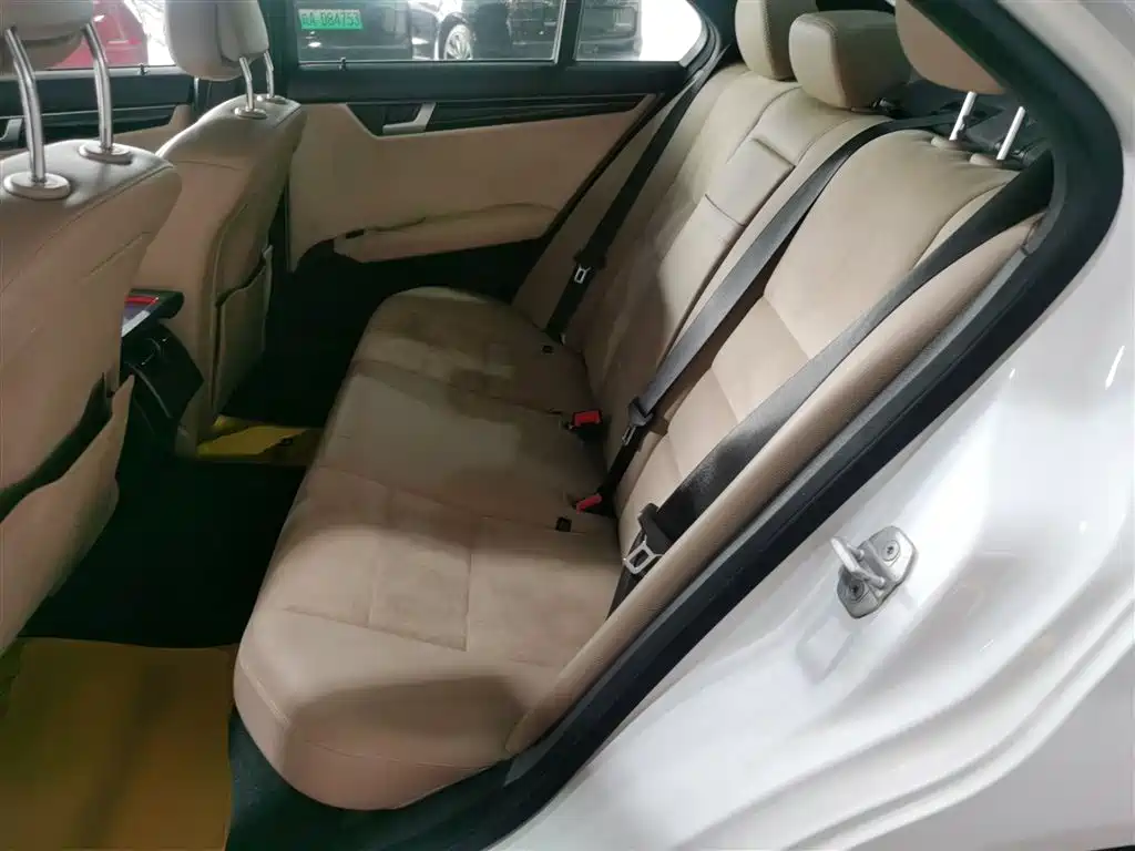 Mercedes-Benz C-Class 2014 — фото 13