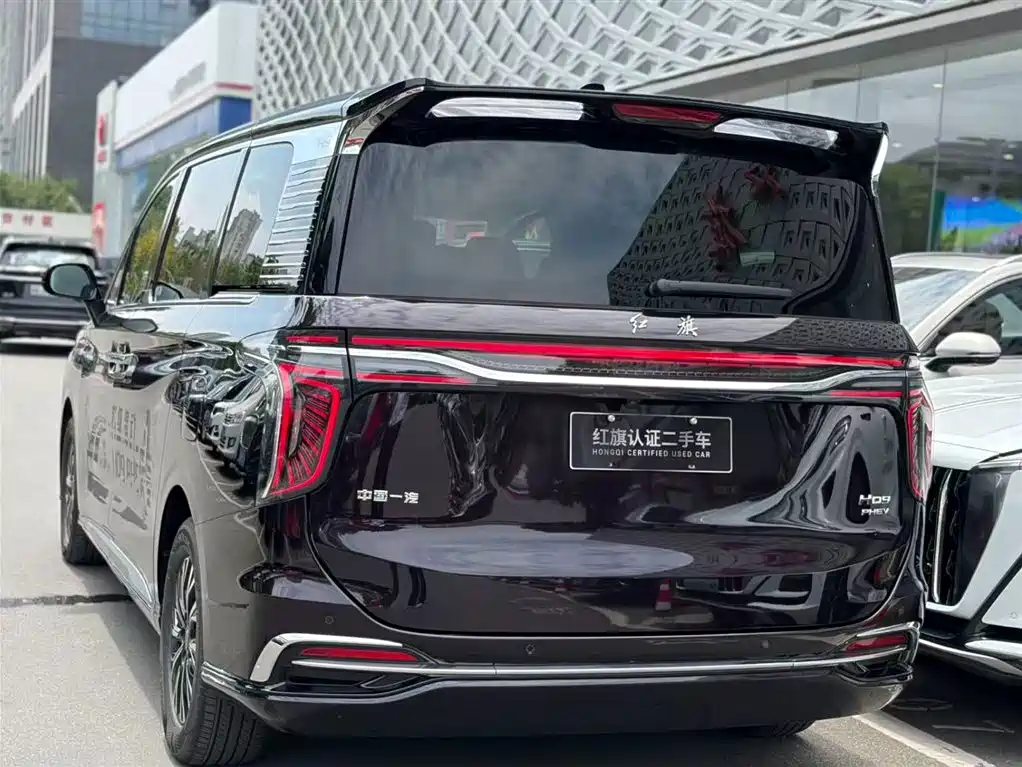Hongqi HQ9 PHEV 2024 — фото 2