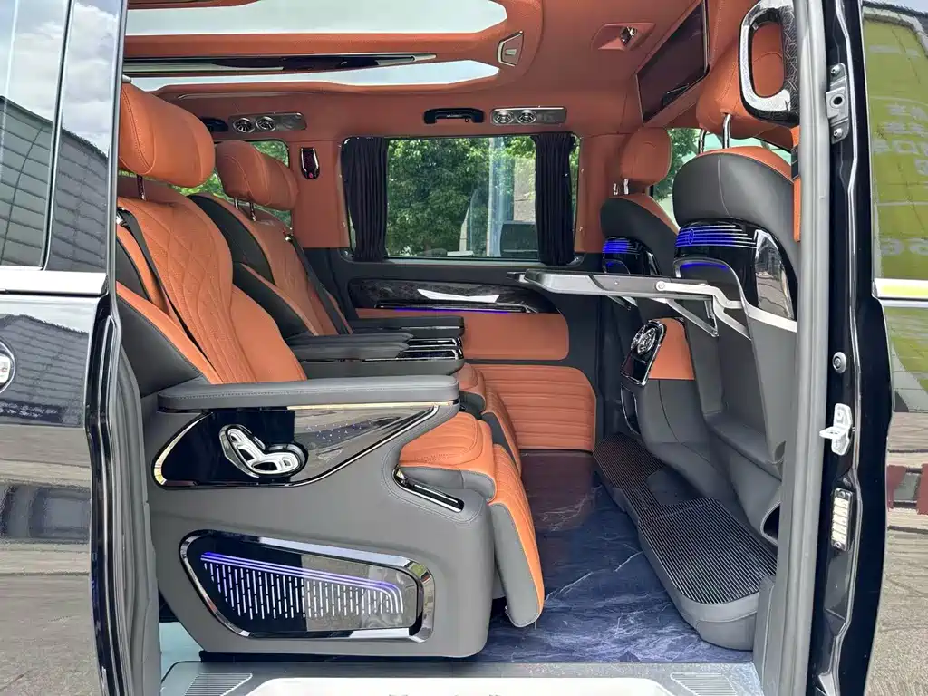 Mercedes-Benz Vito 2025 — фото 15