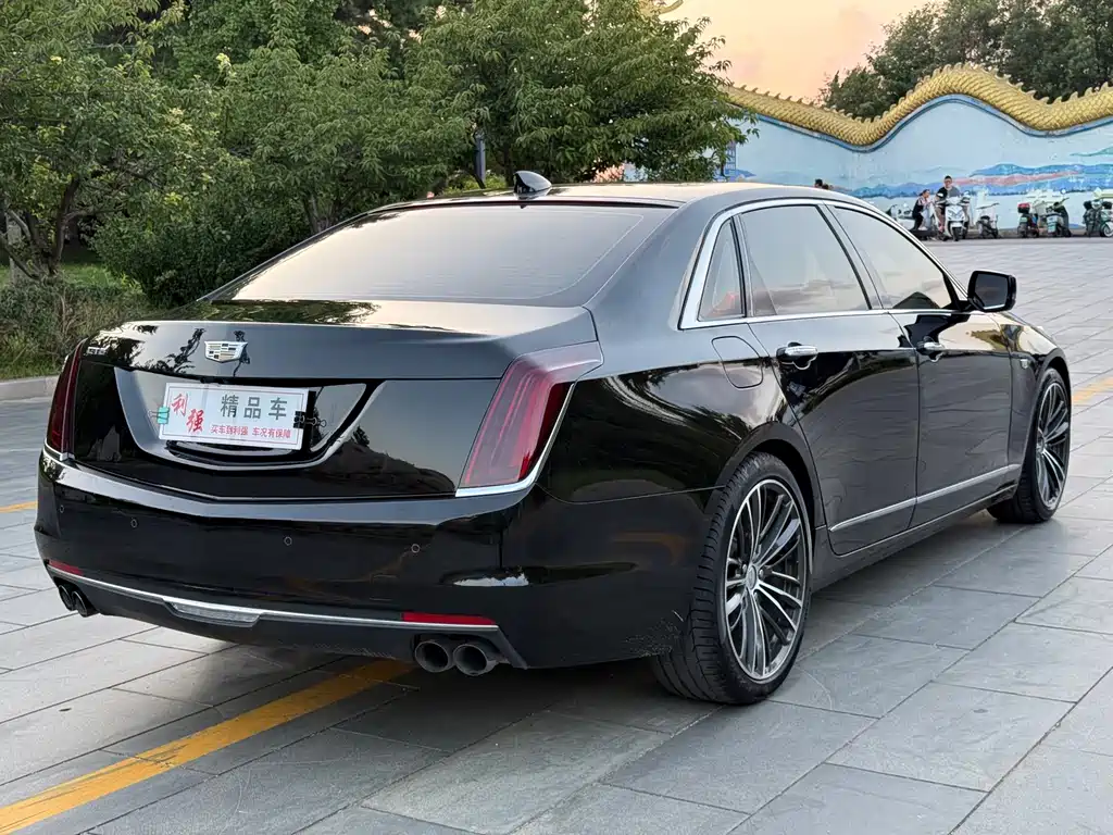 Cadillac CT6 2016 — фото 22