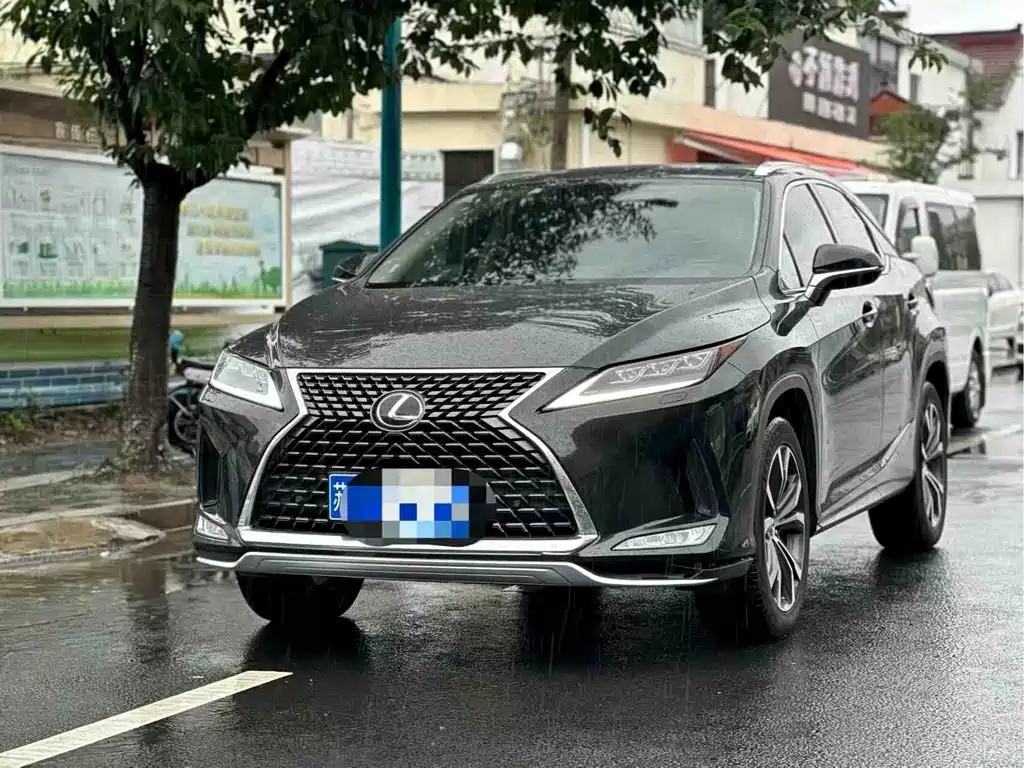 Lexus RX 2021