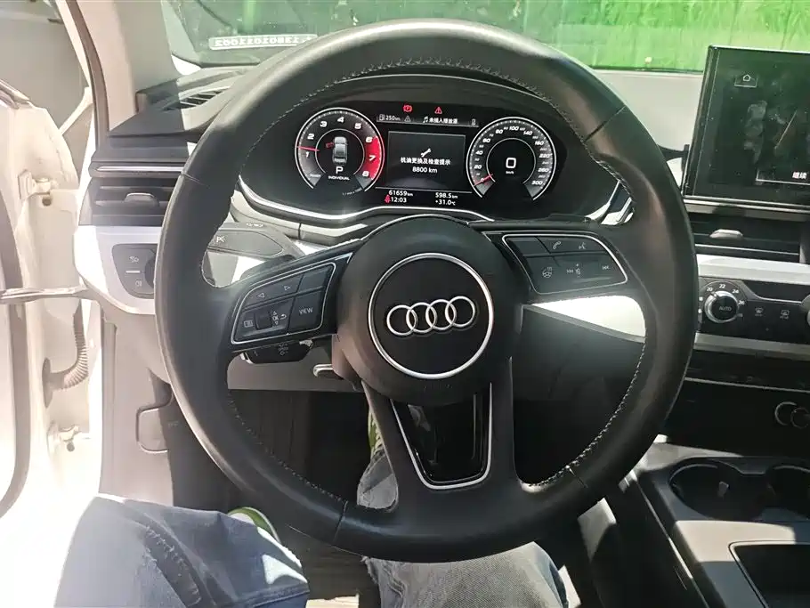 Audi A4L 2021 — фото 15