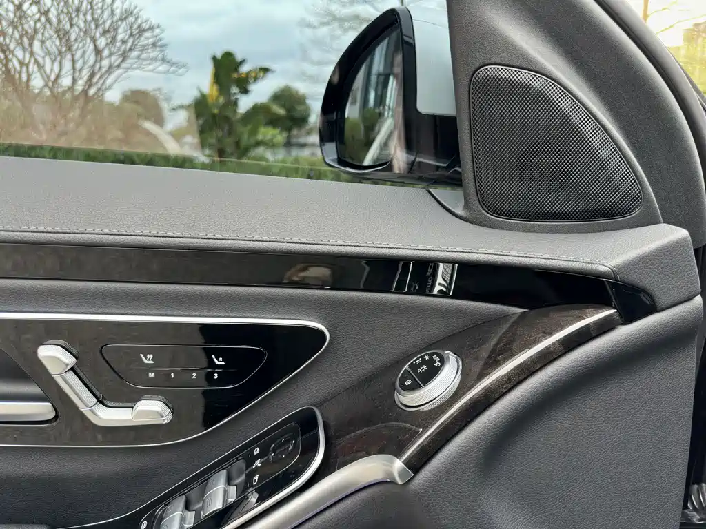 Mercedes-Benz S-Class 2022 — фото 19
