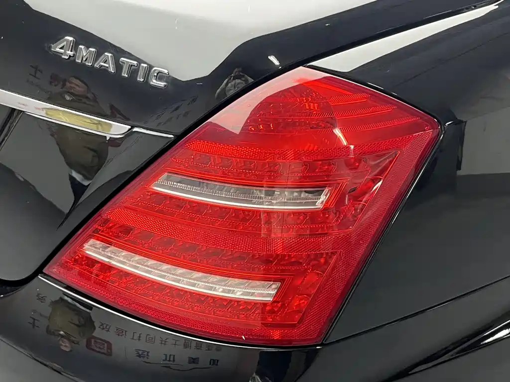 Mercedes-Benz S-Class 2010 — фото 27