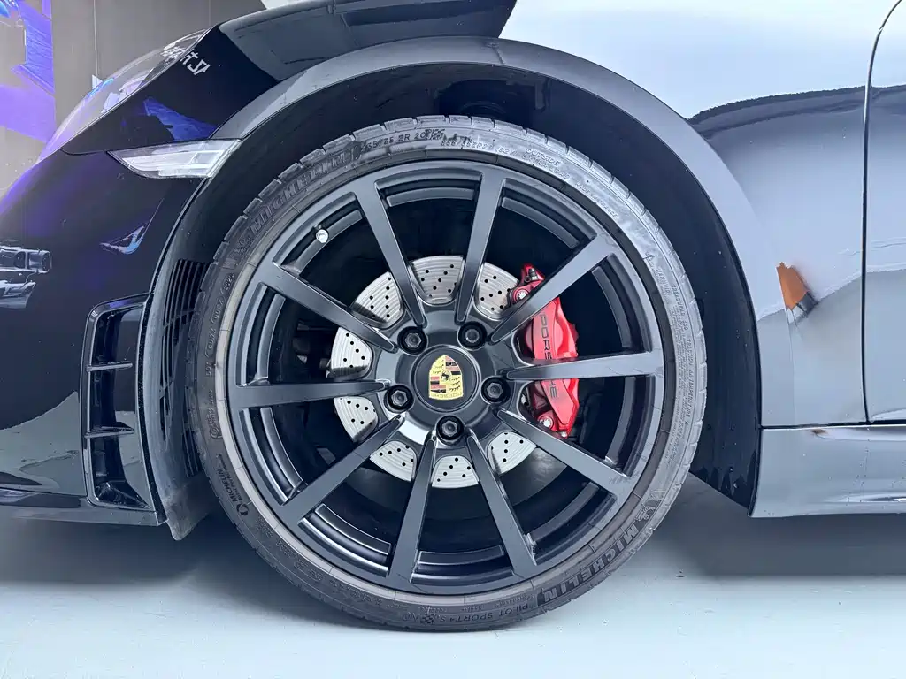 Porsche 718 2021 — фото 15