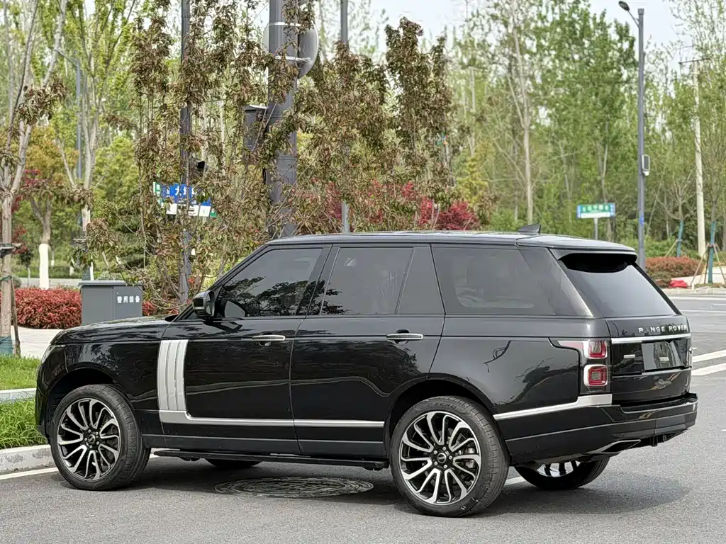 Land Rover Range Rover 2018 — фото 7