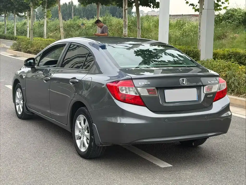 Honda Civic 2011