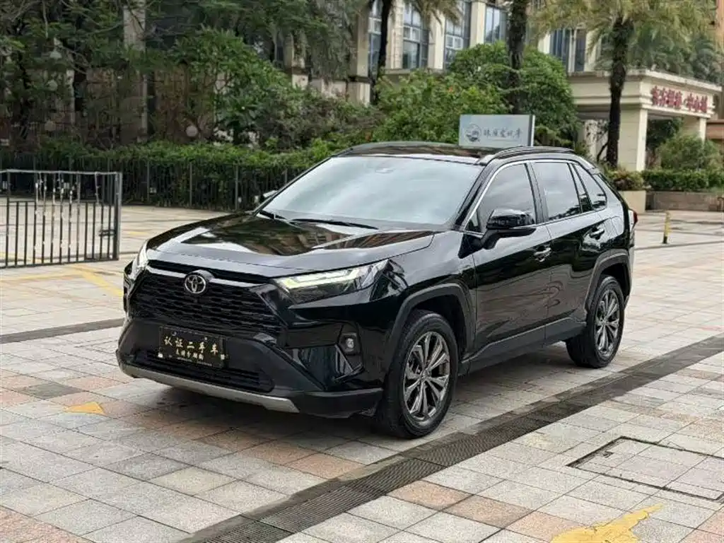 Toyota RAV4 2023