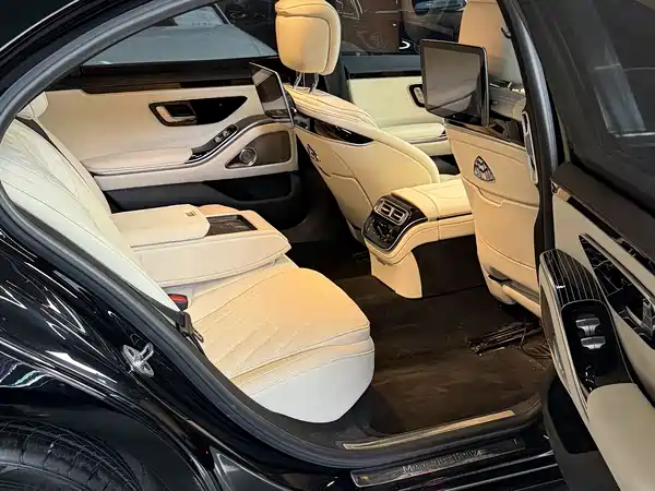 Mercedes-Benz S-Class 2022