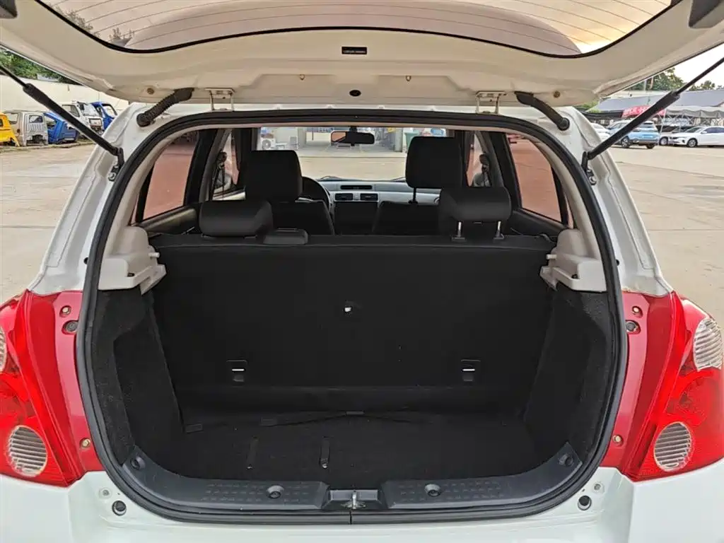 Suzuki Swift 2017 — фото 19