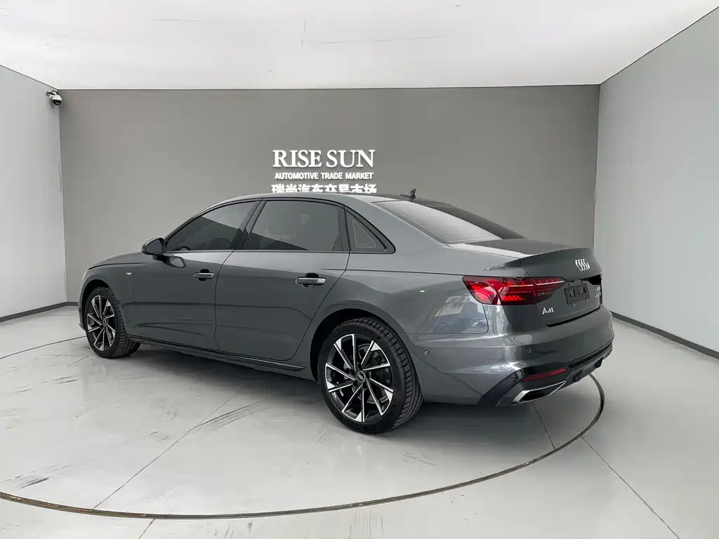 Audi A4L 2022