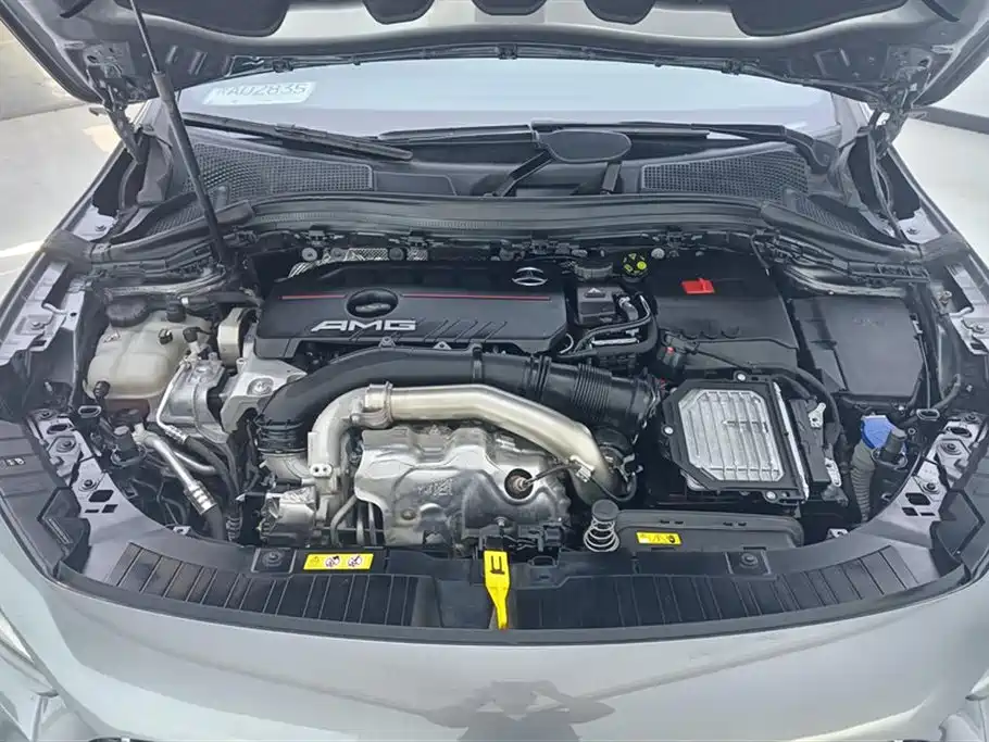 Mercedes-Benz GLA AMG 2024 — фото 10
