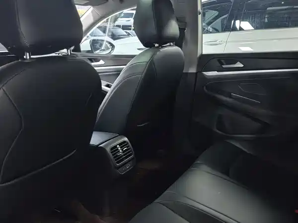 Volkswagen Lamando 2024