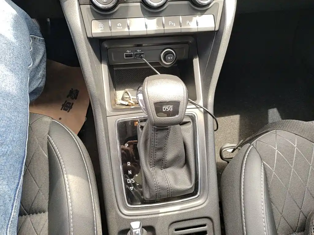 Skoda Korok 2019 — фото 14