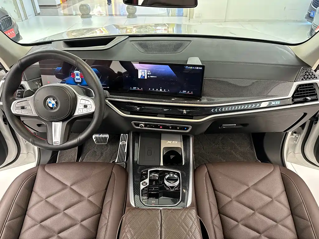 BMW X5 2024 — фото 22