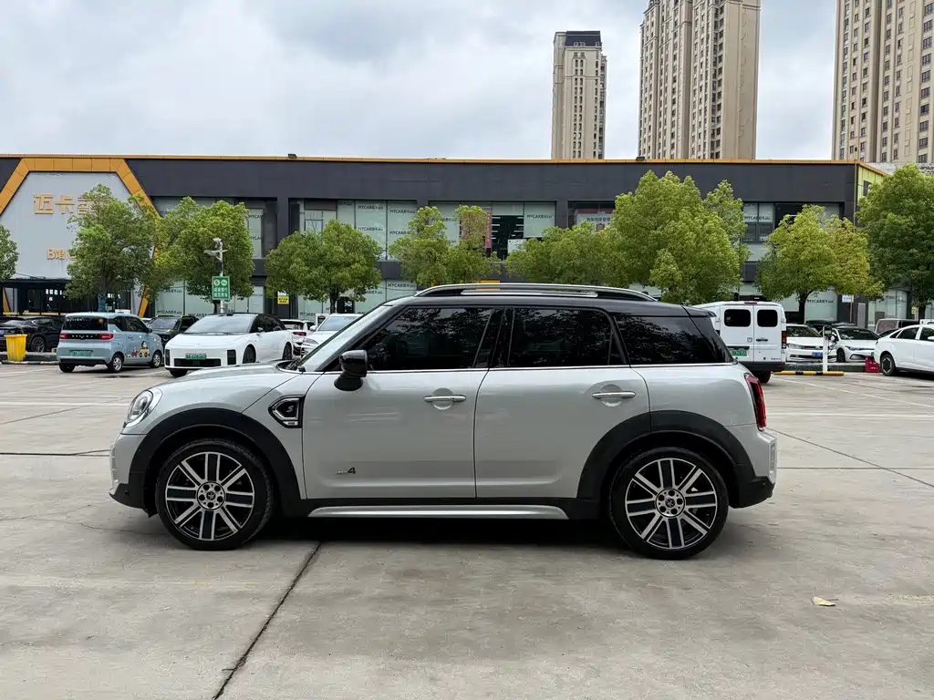 MINI Countryman 2021