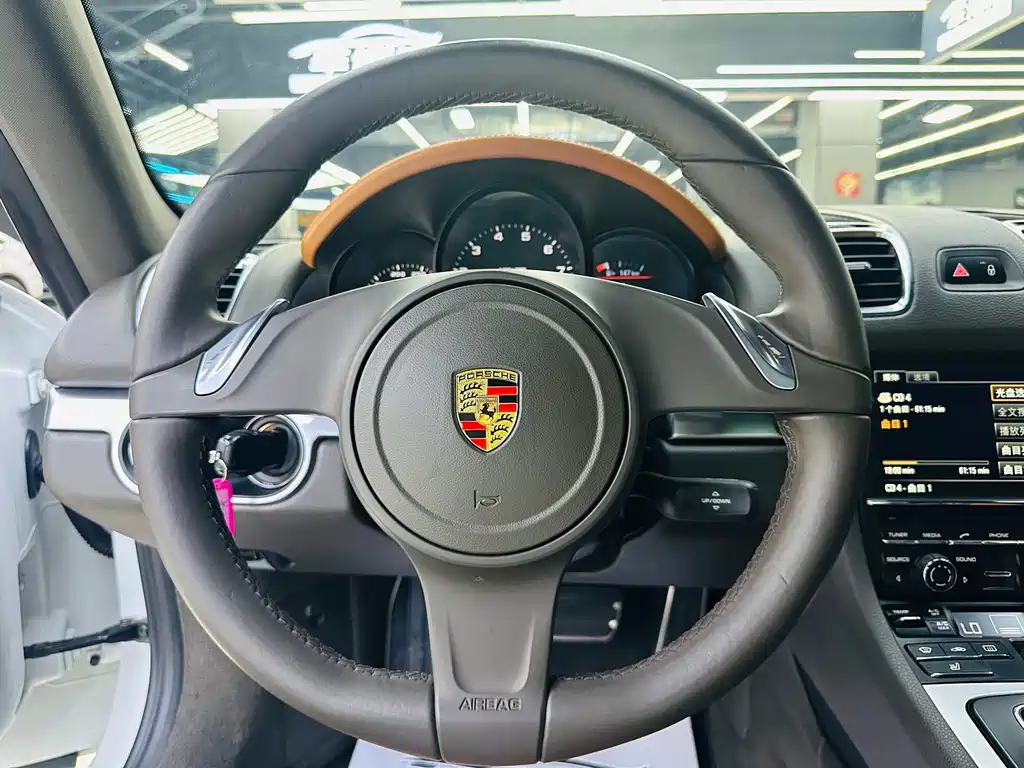 Porsche Cayman 2017 — фото 13