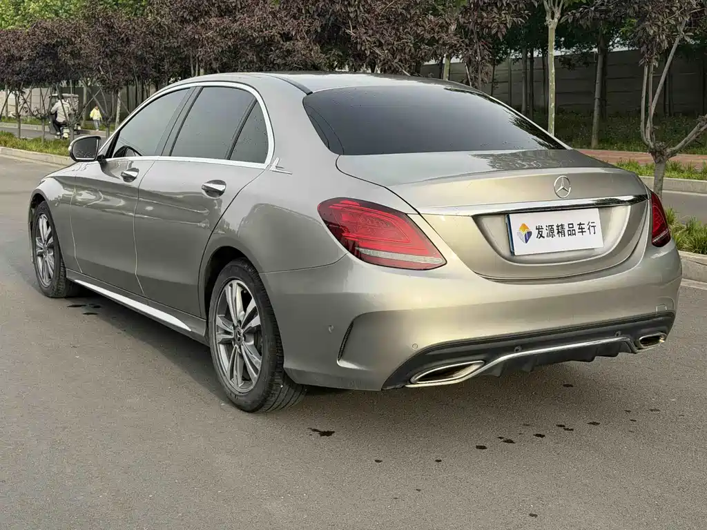 Mercedes-Benz C-Class 2019 — фото 15