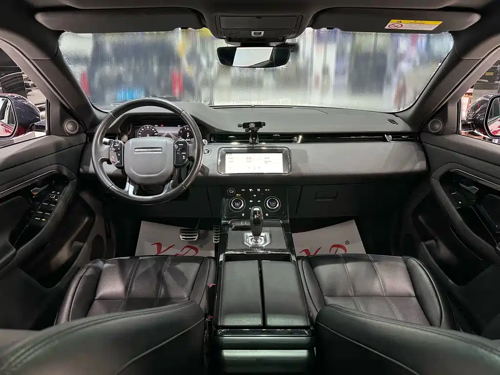 Land Rover Evoque 2020 — фото 8