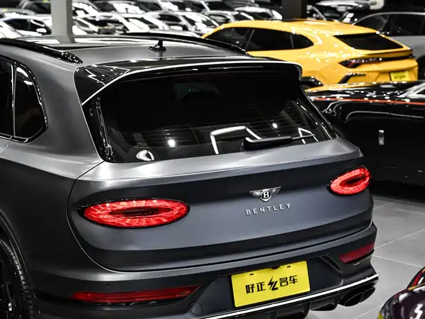 Bentley Bentayga 2021