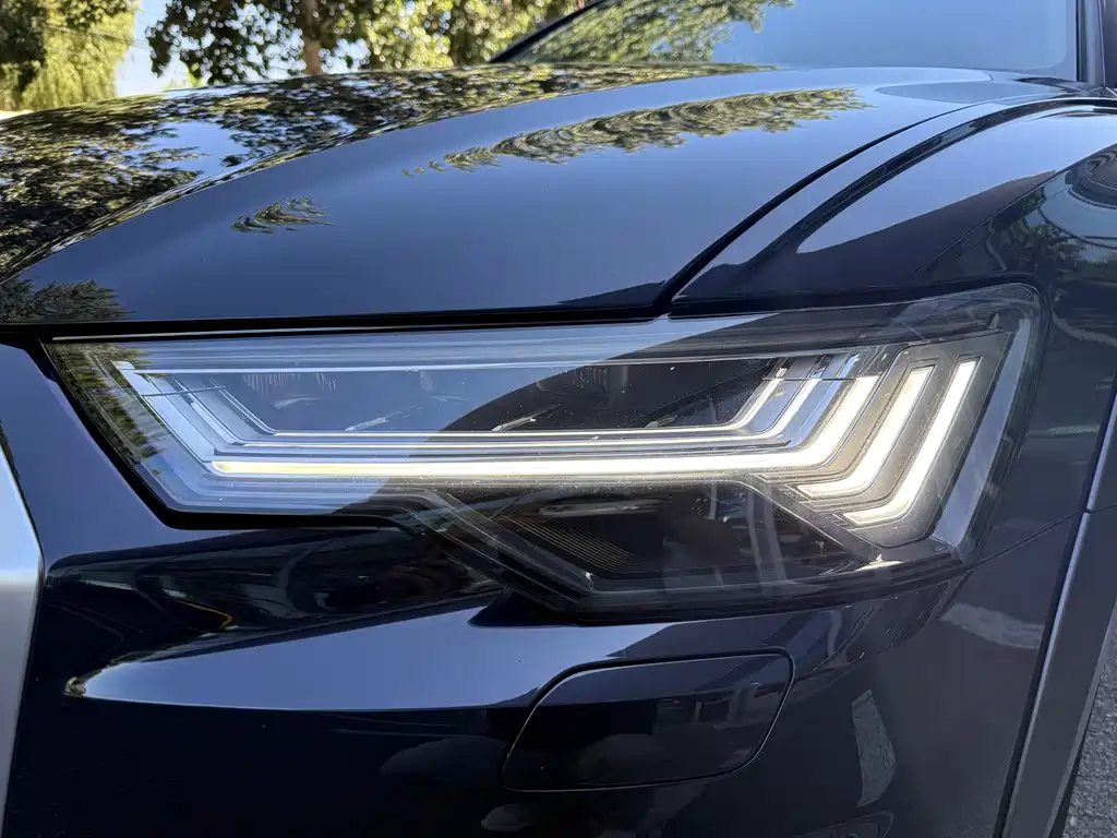 Audi A6 2022 — фото 15