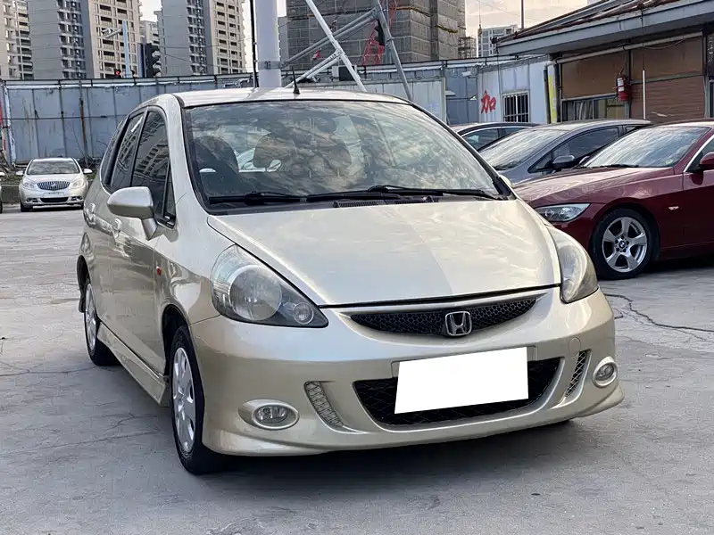 Honda Fit 2008 — фото 3
