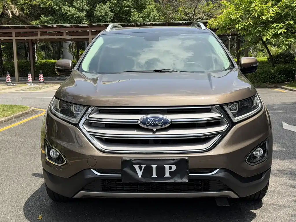 Ford Edge 2018 — фото 2