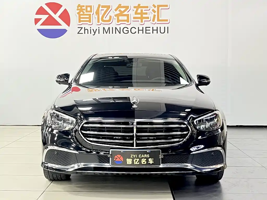 Mercedes-Benz E-Class 2023 — фото 2