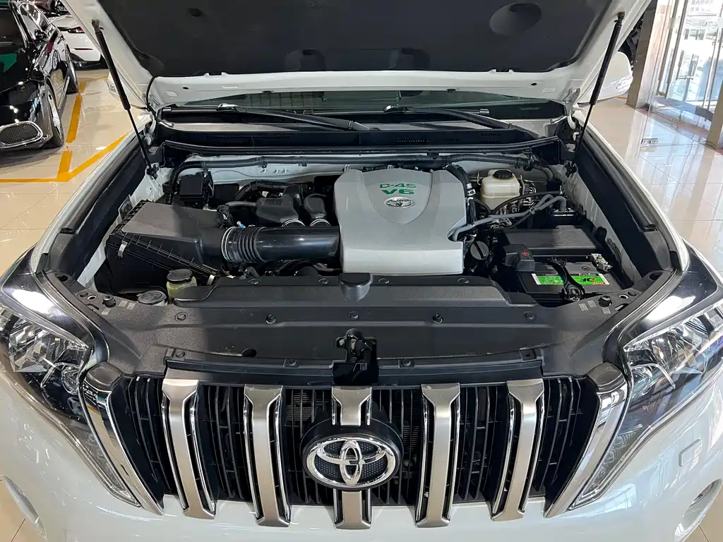 Toyota Prado 2016 — фото 28