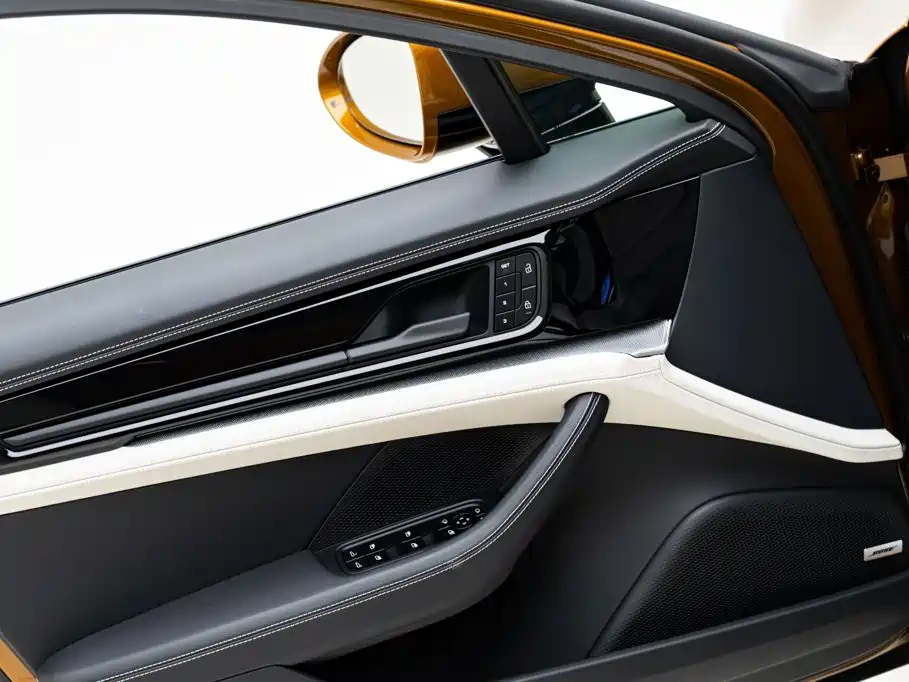 Porsche Panamera 2025 — фото 17