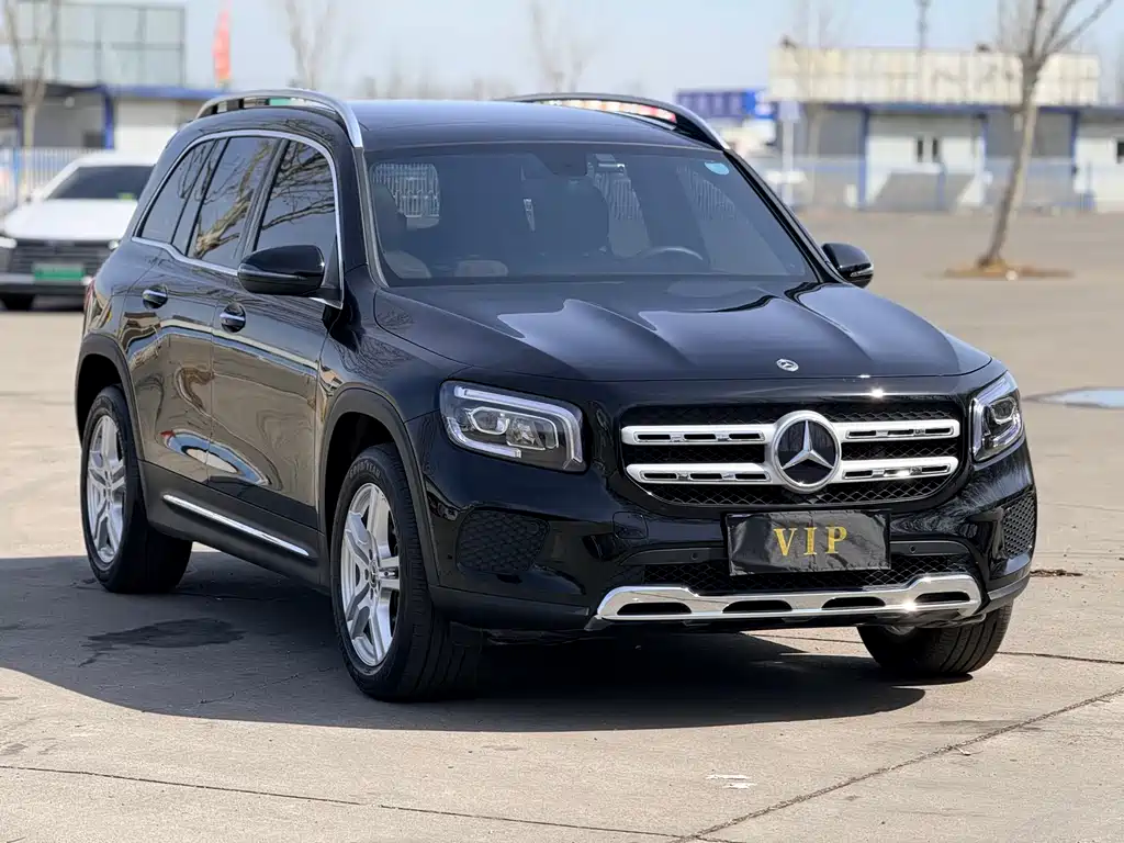 Mercedes-Benz GLB 2023 — фото 3