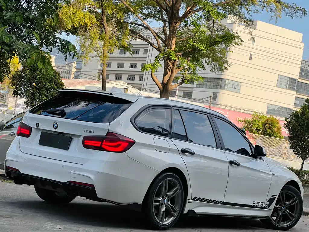 BMW 3 Series 2017 — фото 6