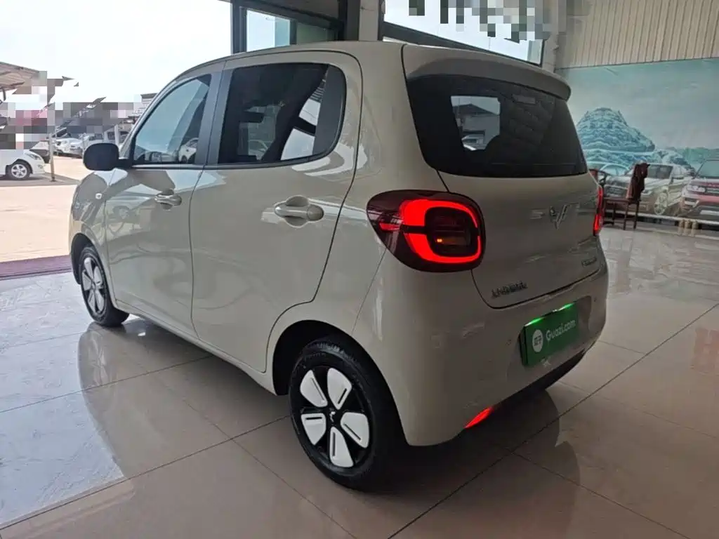 Wuling Hongguang MINIEV 2025