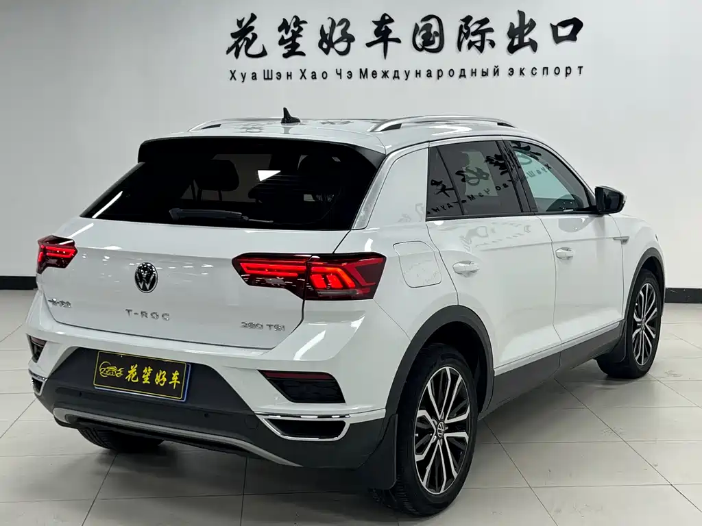 Volkswagen T-Roc 2023 — фото 7