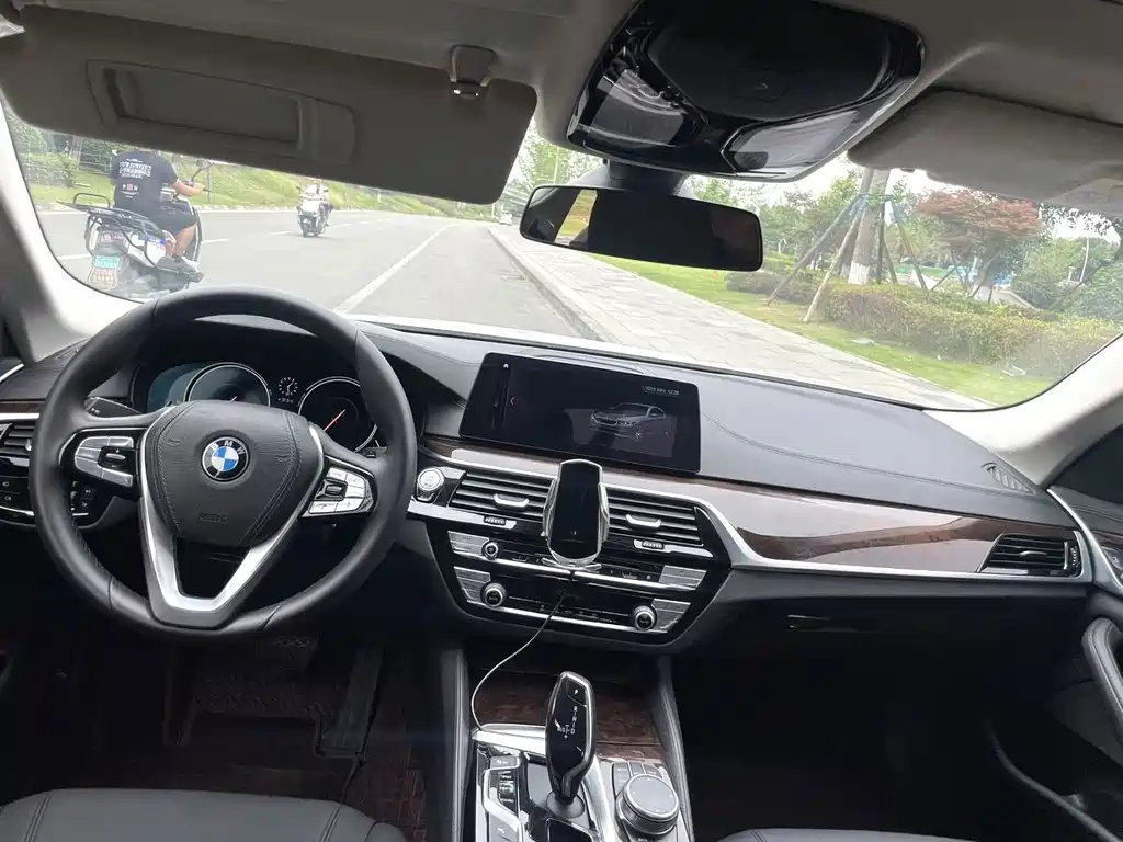 BMW 5 Series 2018