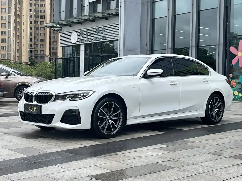 BMW 3 Series 2022
